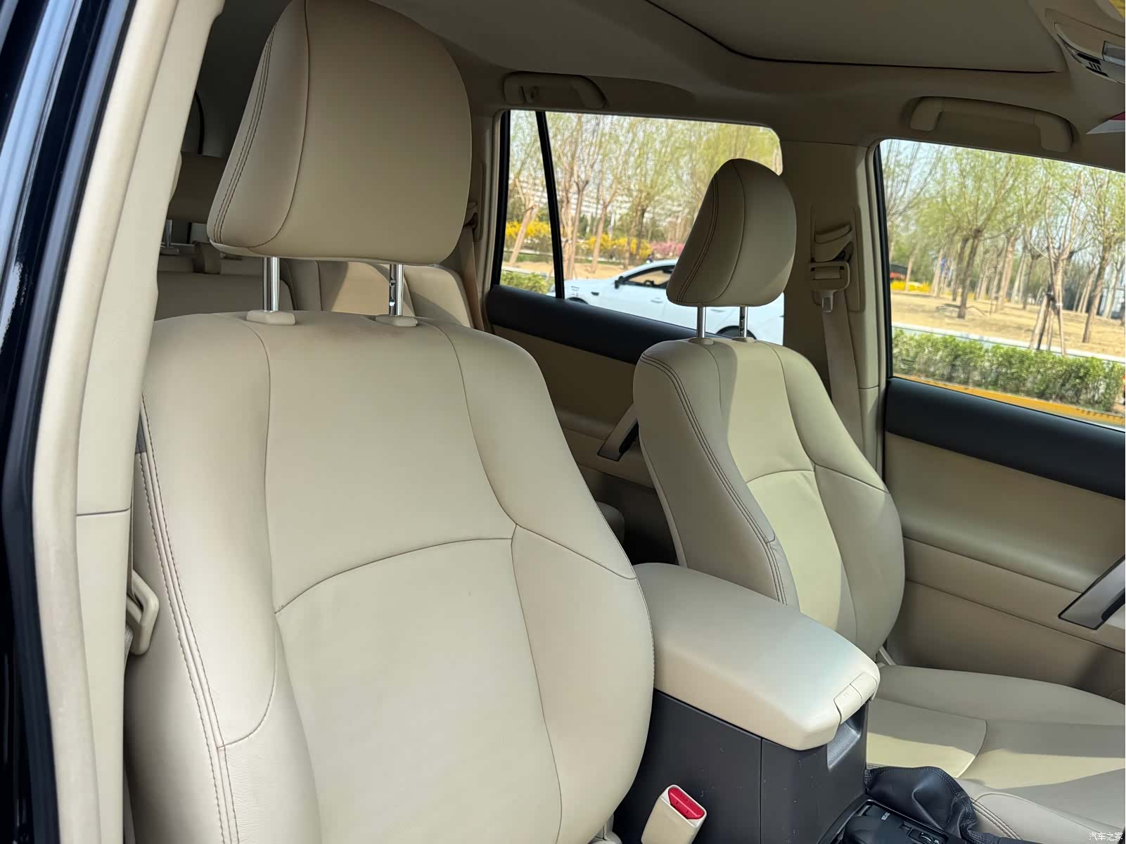 Toyota Prado, 2015 19