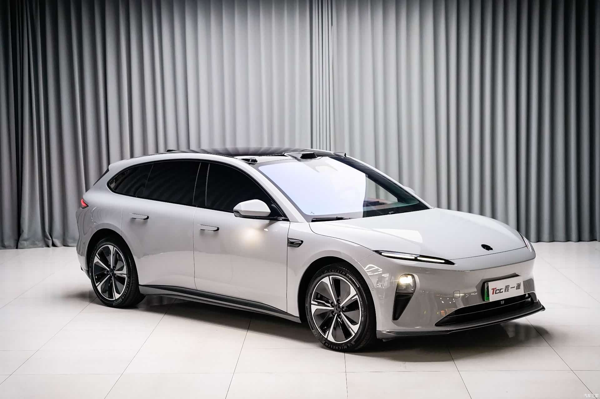 NIO ET5, 2024 4