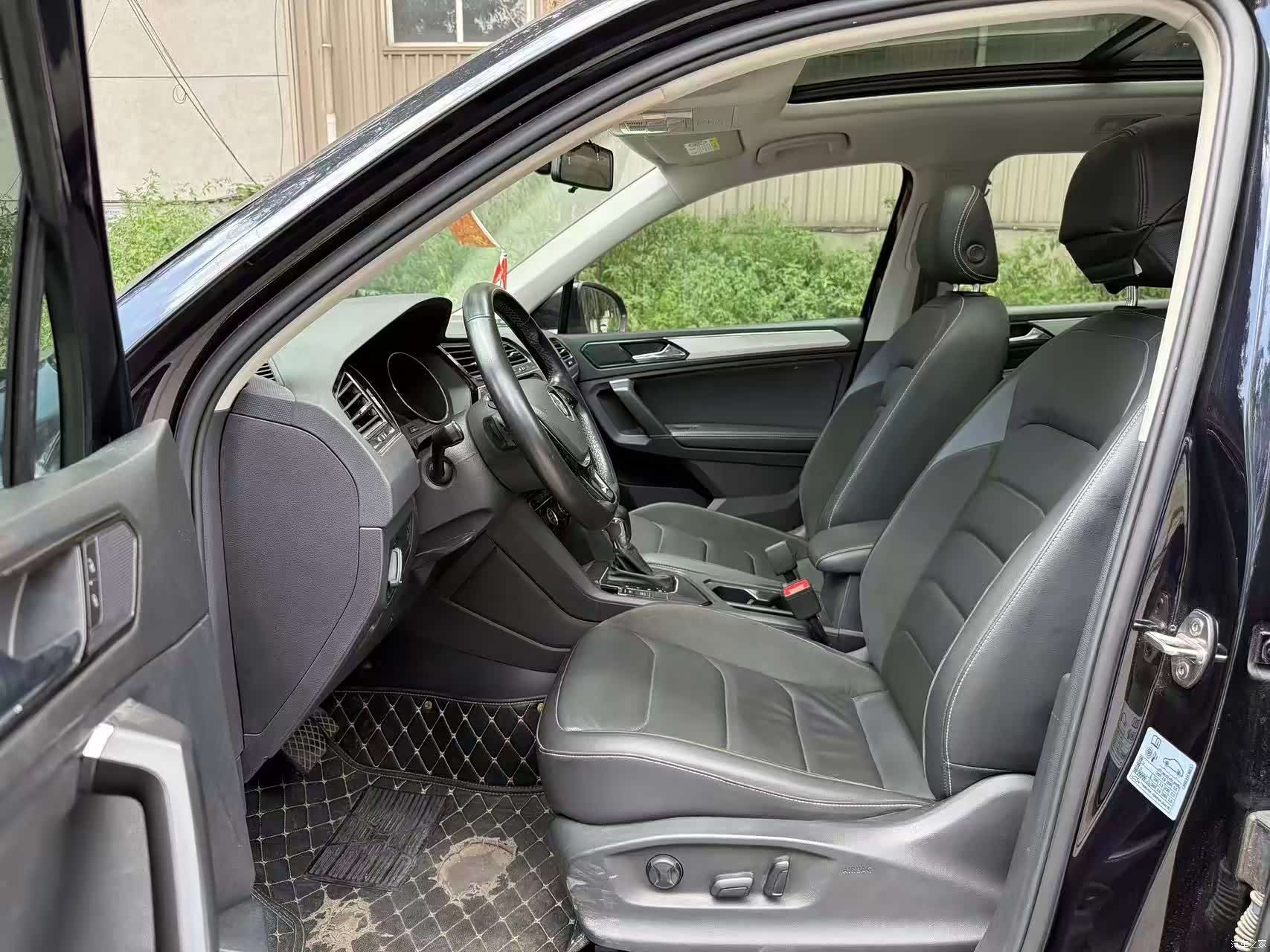 Volkswagen Tiguan L, 2020 2