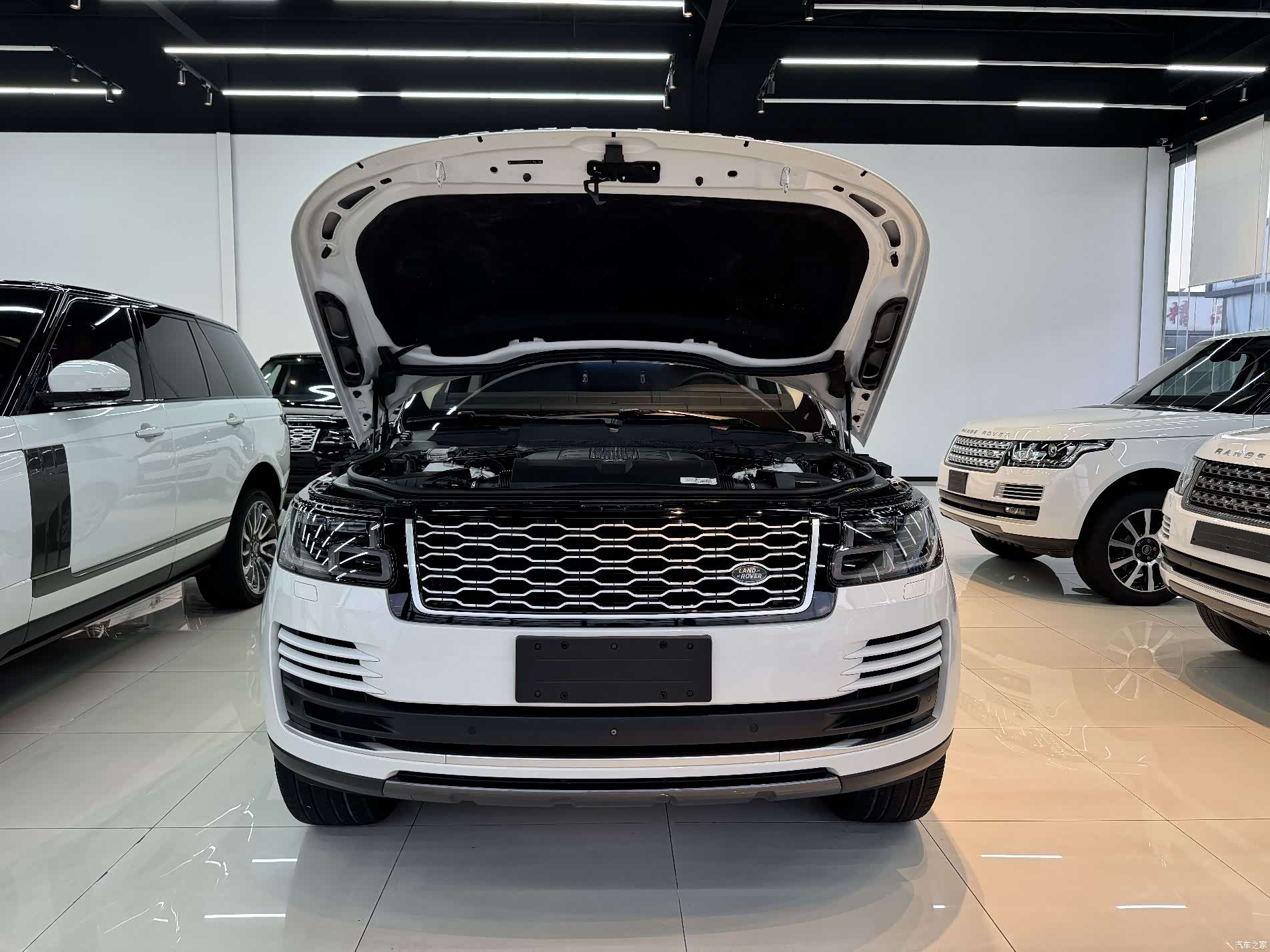 Land Rover Range Rover, 2018 15