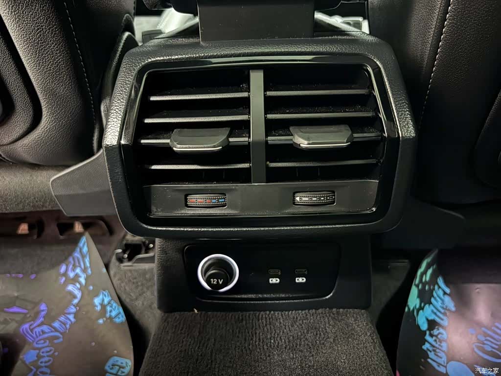 Audi Q3, 2023 9