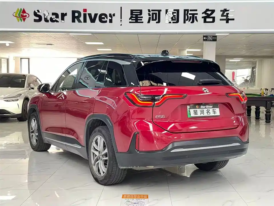 NIO ES6
