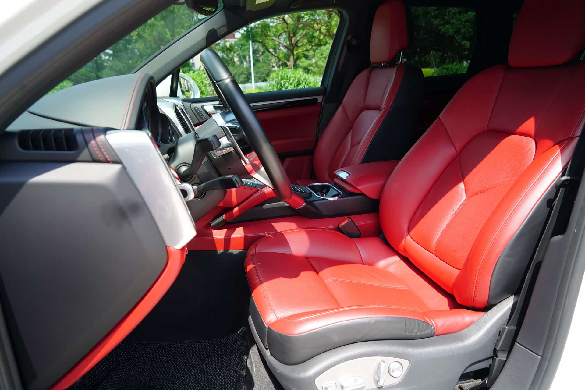 Porsche Cayenne, 2016 4