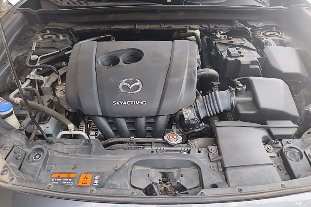 Mazda CX-30, 2022 10
