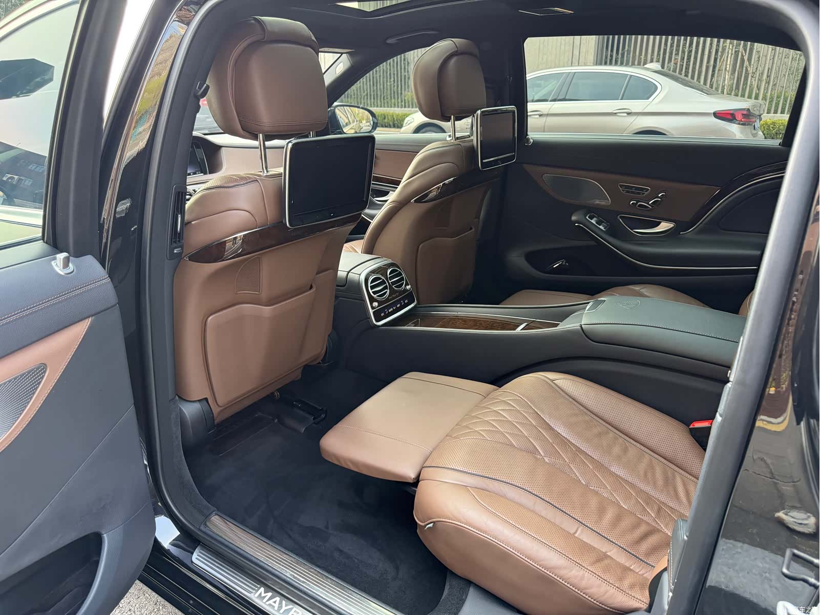 Maybach S-Class, 2017 19