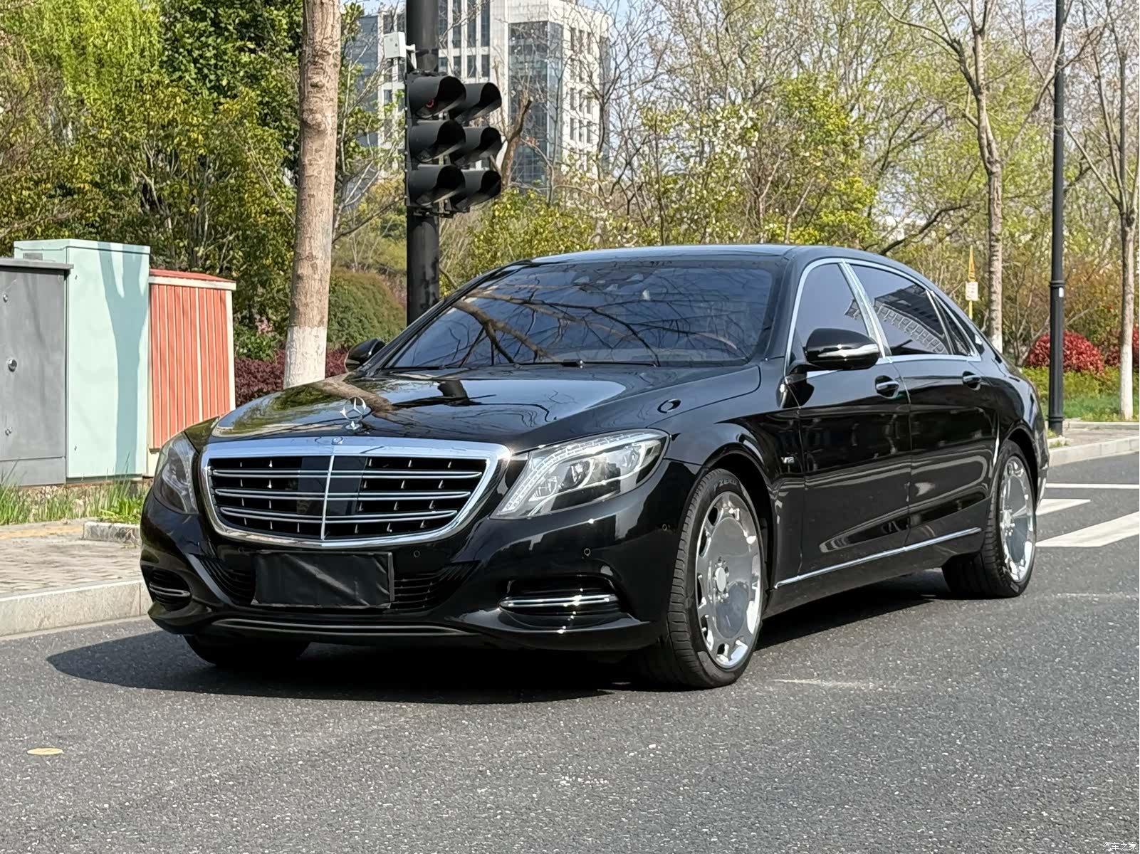 Maybach S-Class, 2017 1