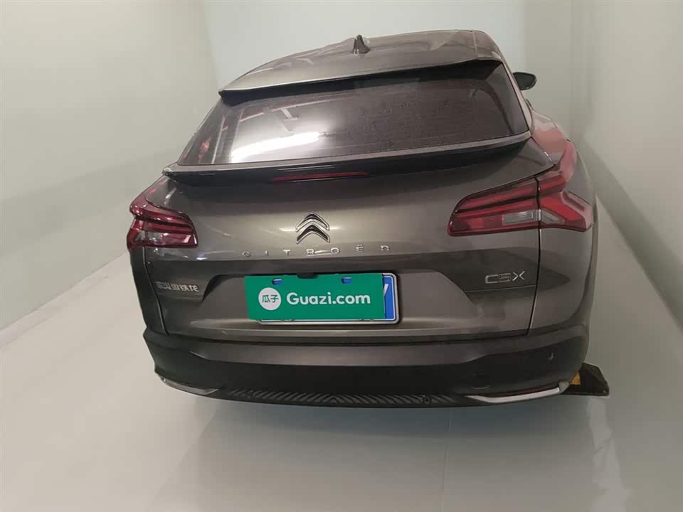 Citroen Versailles C5 X