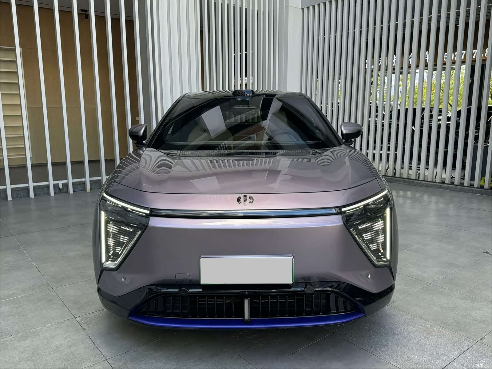 HiPhi Y, 2023 2