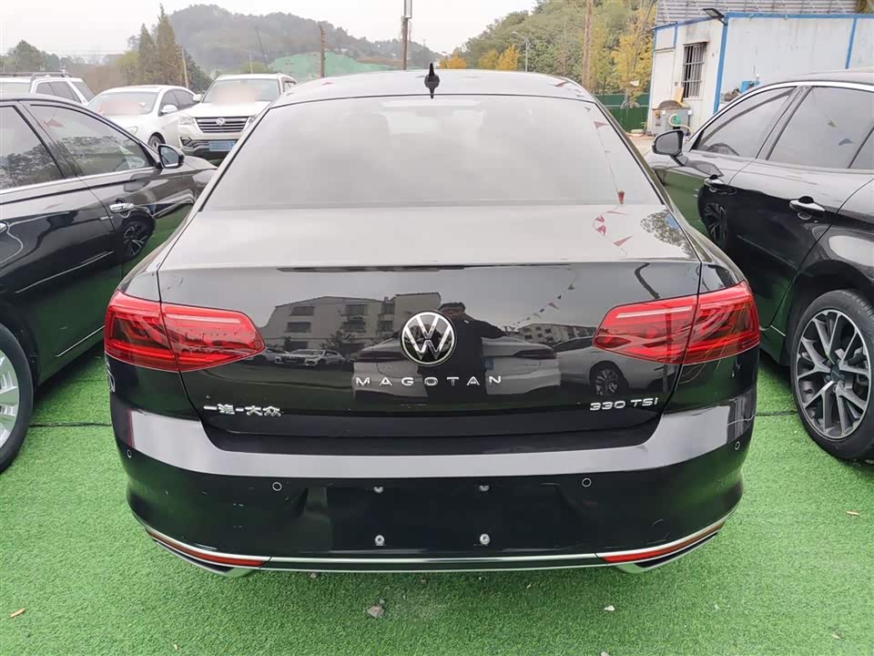 Volkswagen Magotan