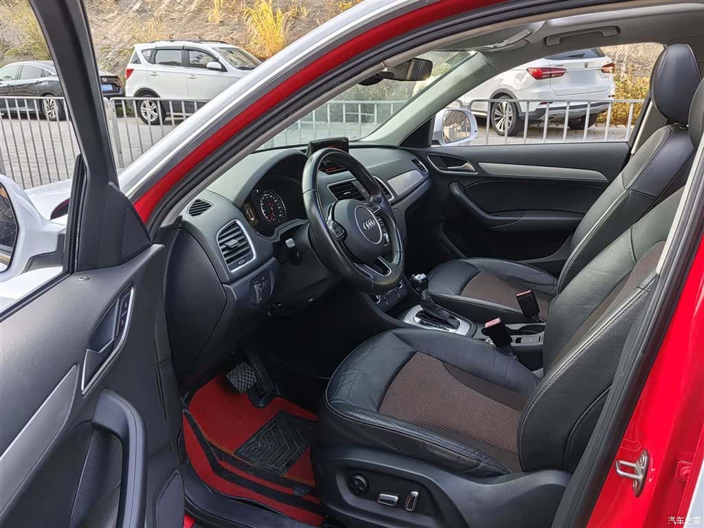 Audi Q3, 2019 11