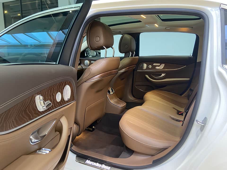 Mercedes-Benz E-class Mercedes-Benz E-class