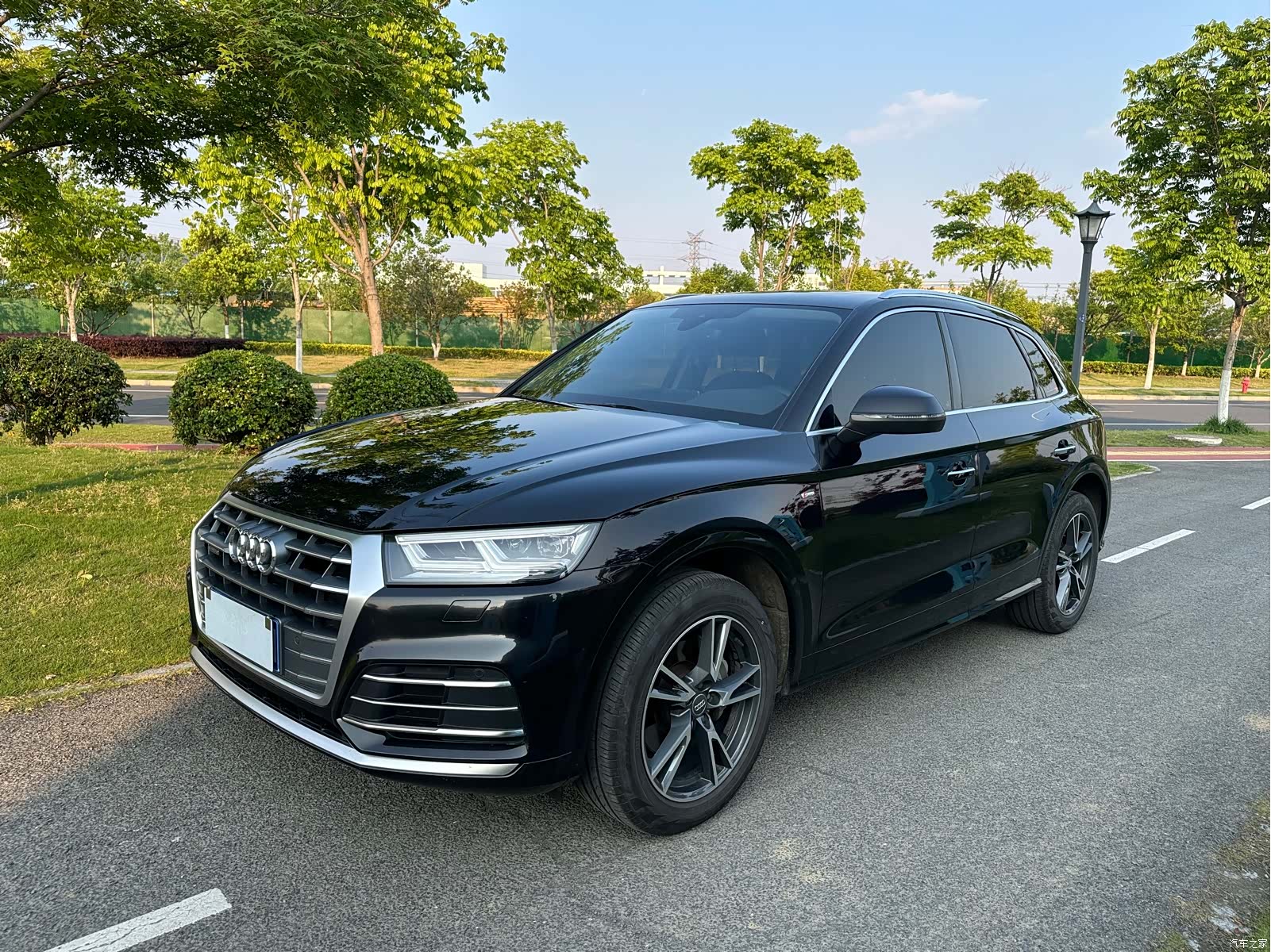 Audi Q5L, 2021 1
