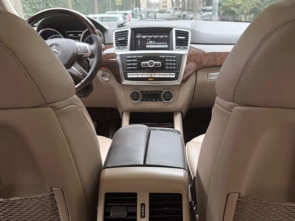 Mercedes-Benz GL grade