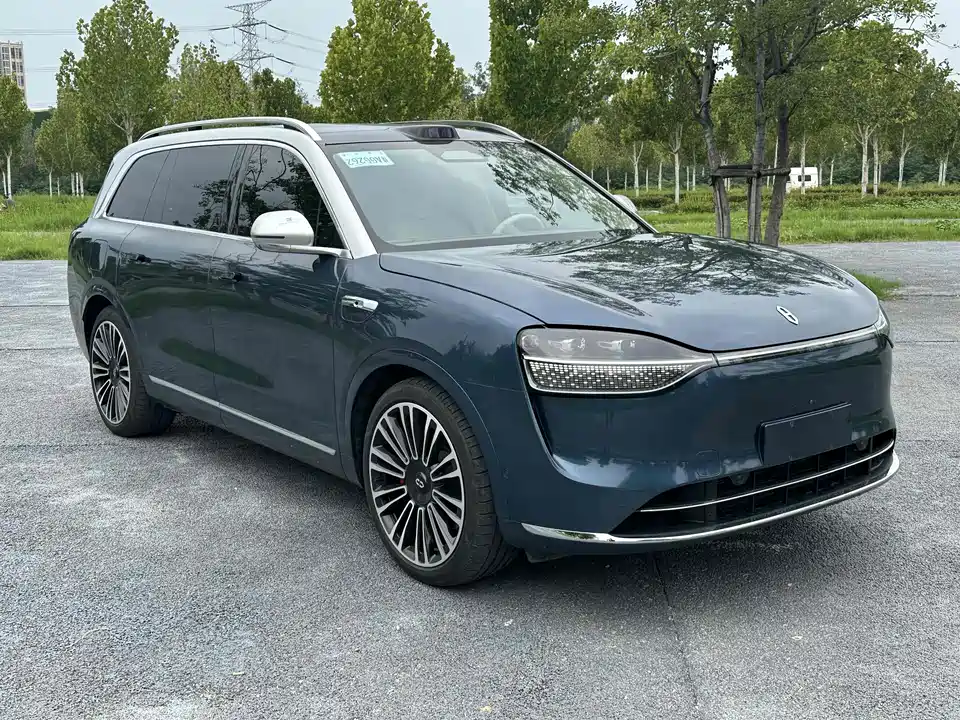 AITO Ask the world M9