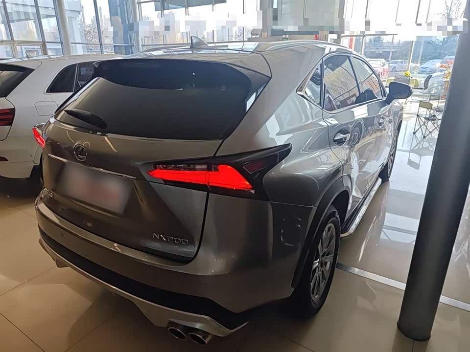 Lexus NX