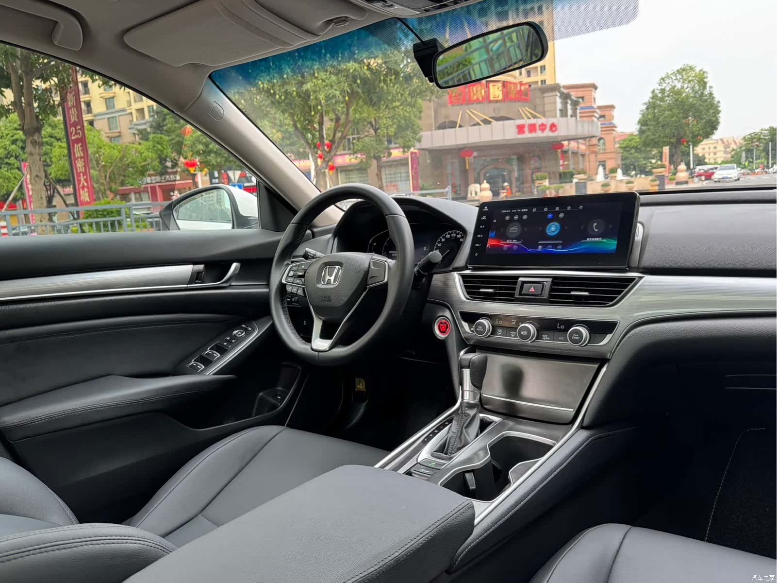 Honda Accord, 2022 12