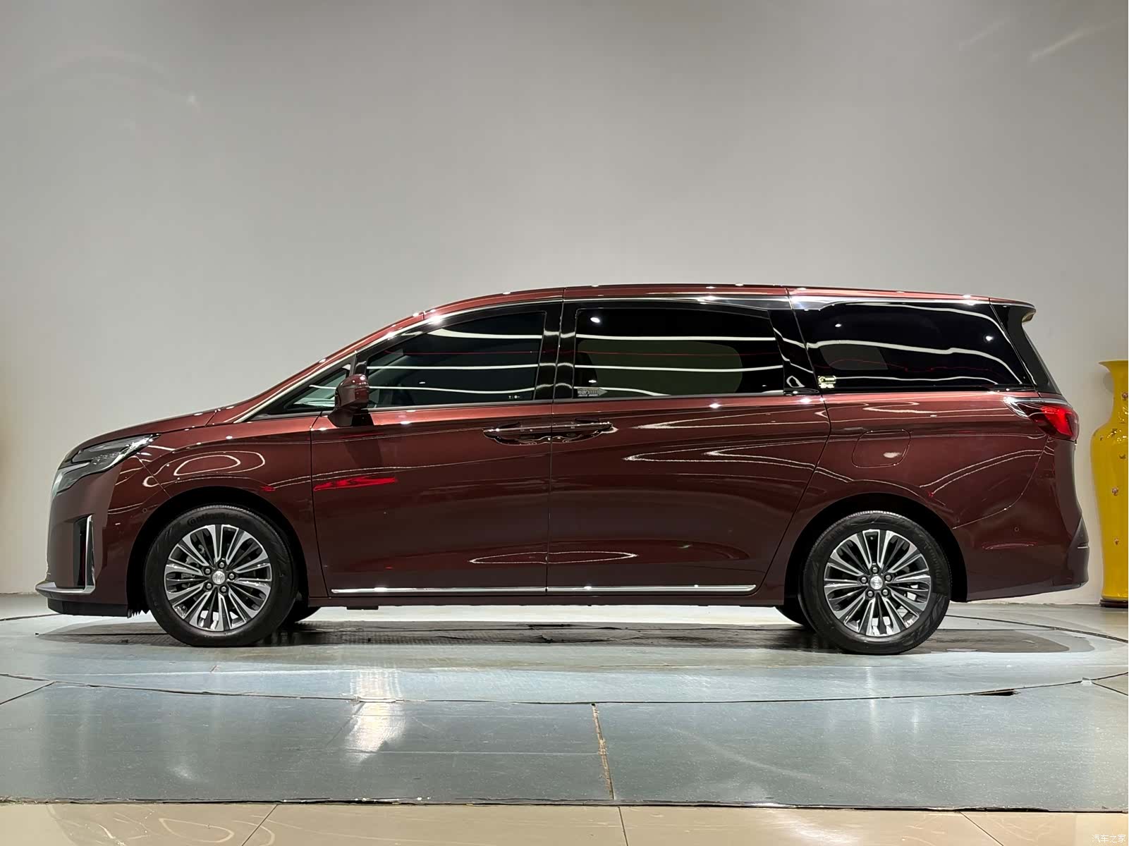Buick GL8, 2023 20