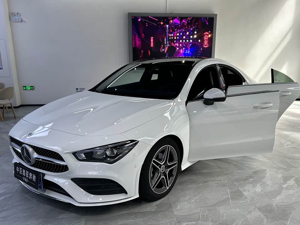 Mercedes-Benz CLA