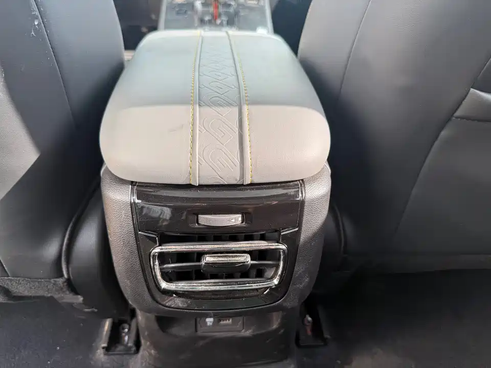 Trumpchi Shadow Leopard