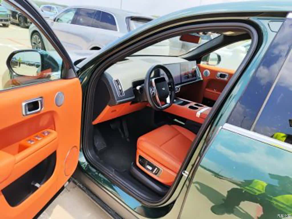 Li Auto L8, 2025 все фото
