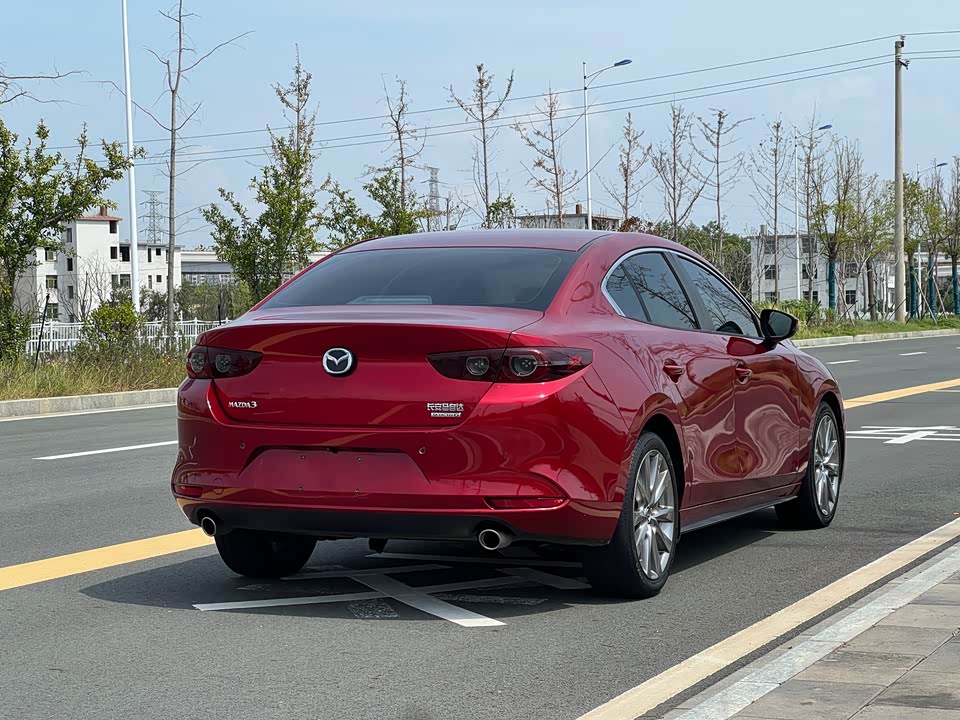 Mazda 3 Angkesaila