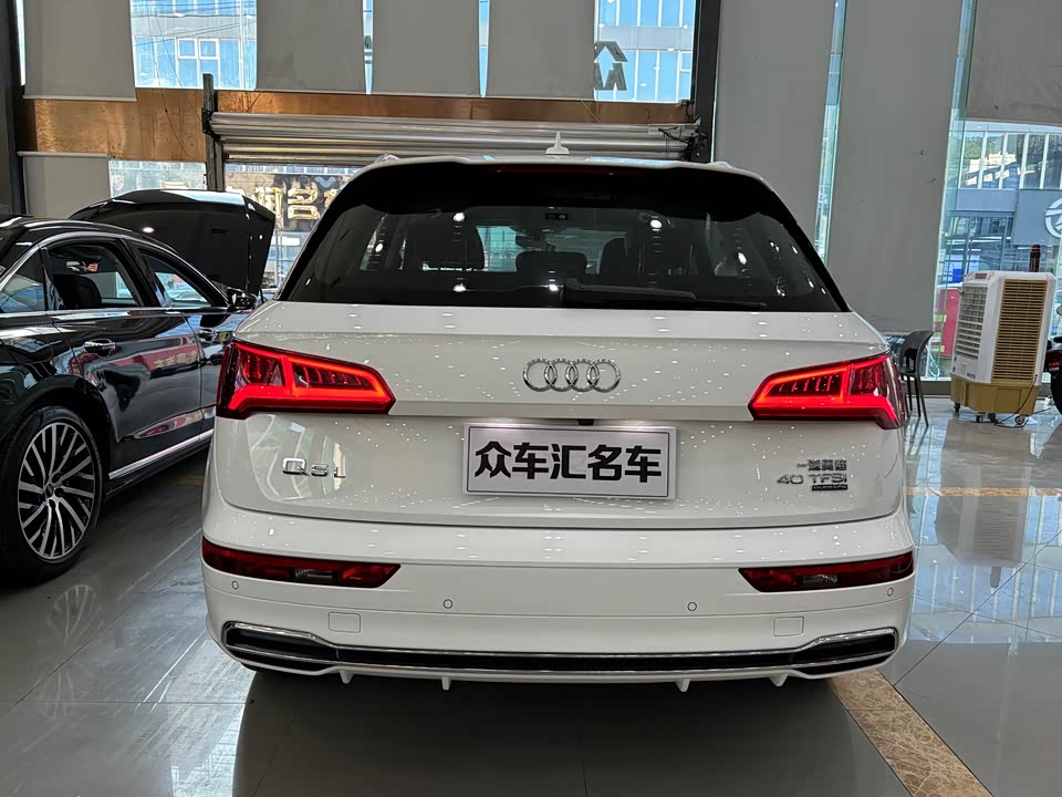 Audi Q5L Audi Q5L