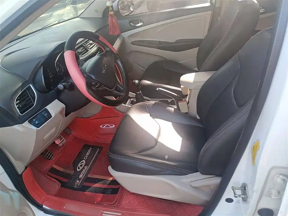 Chery Arrizo 3