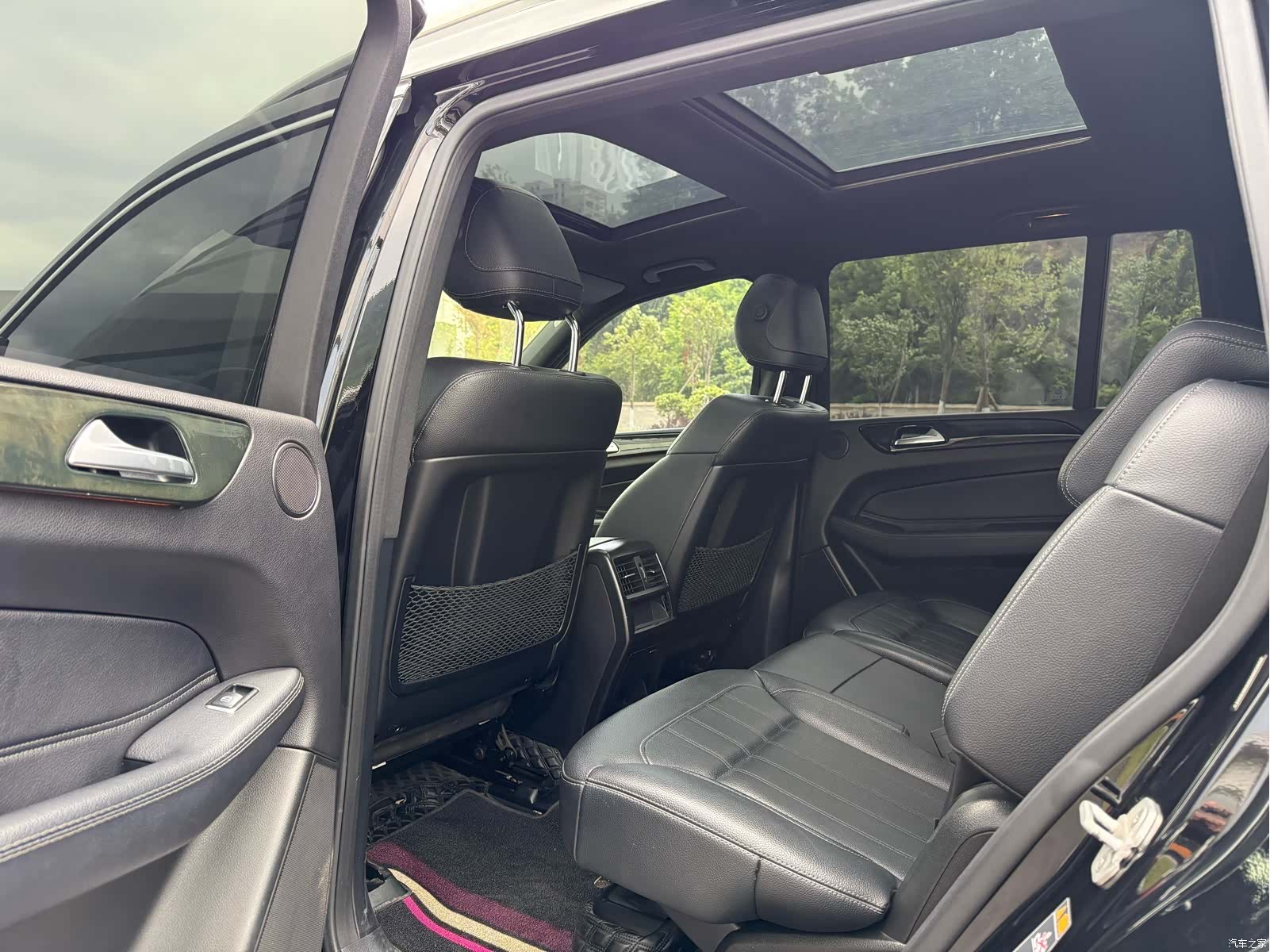 Mercedes-Benz GLS, 2018 9