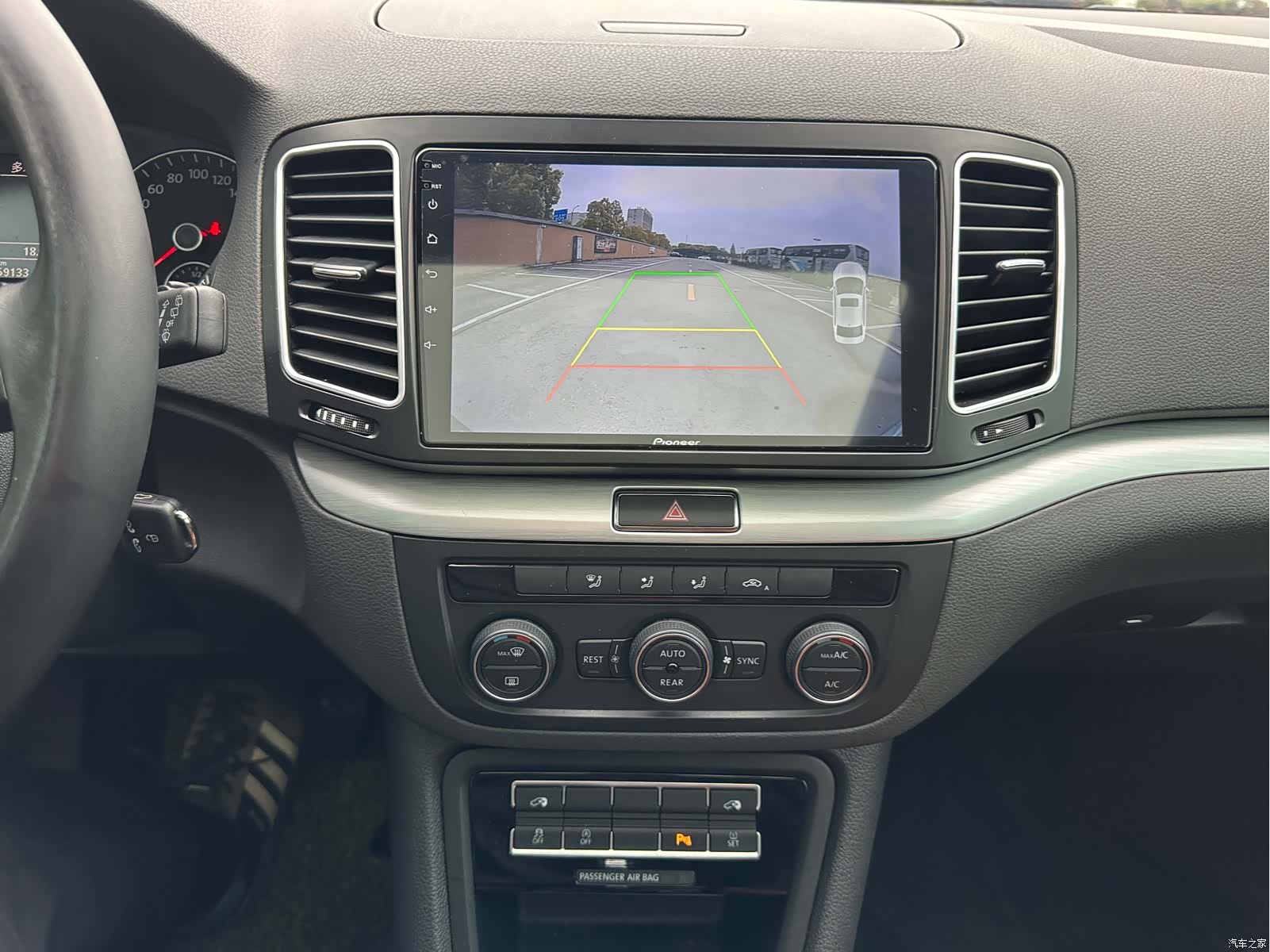 Volkswagen Xia, 2018 17