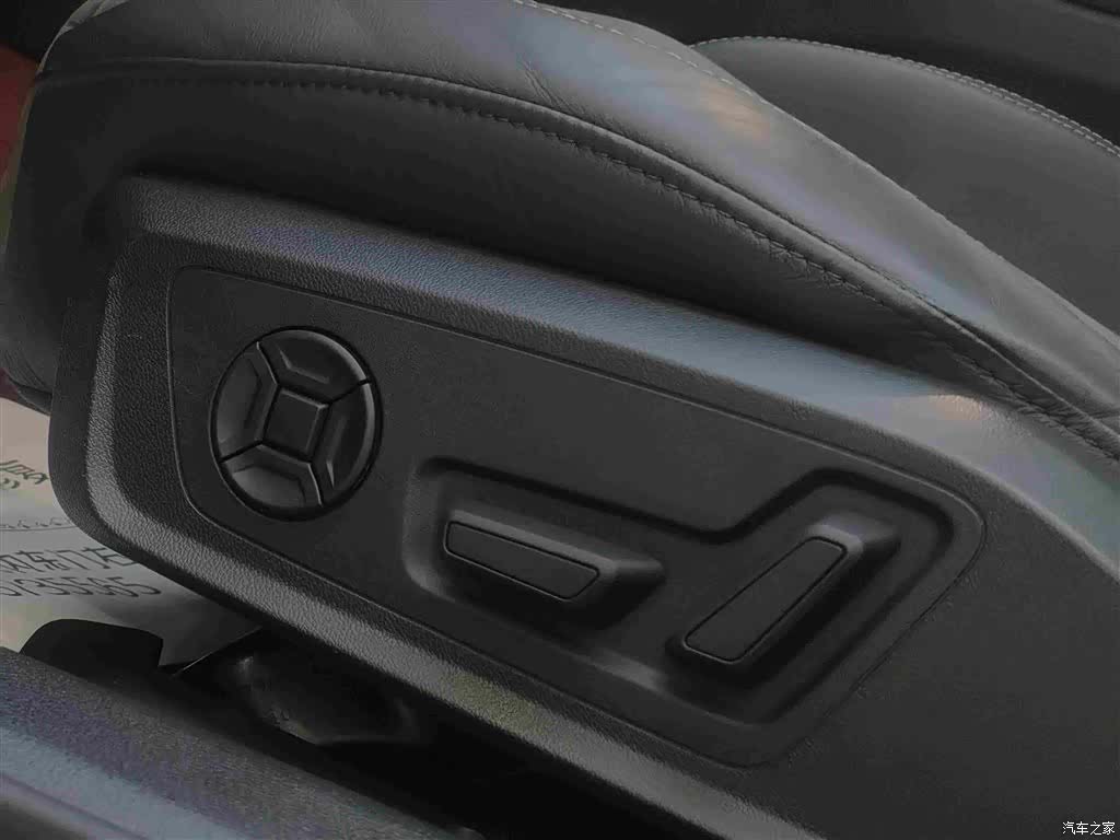 Audi A6L, 2019 11