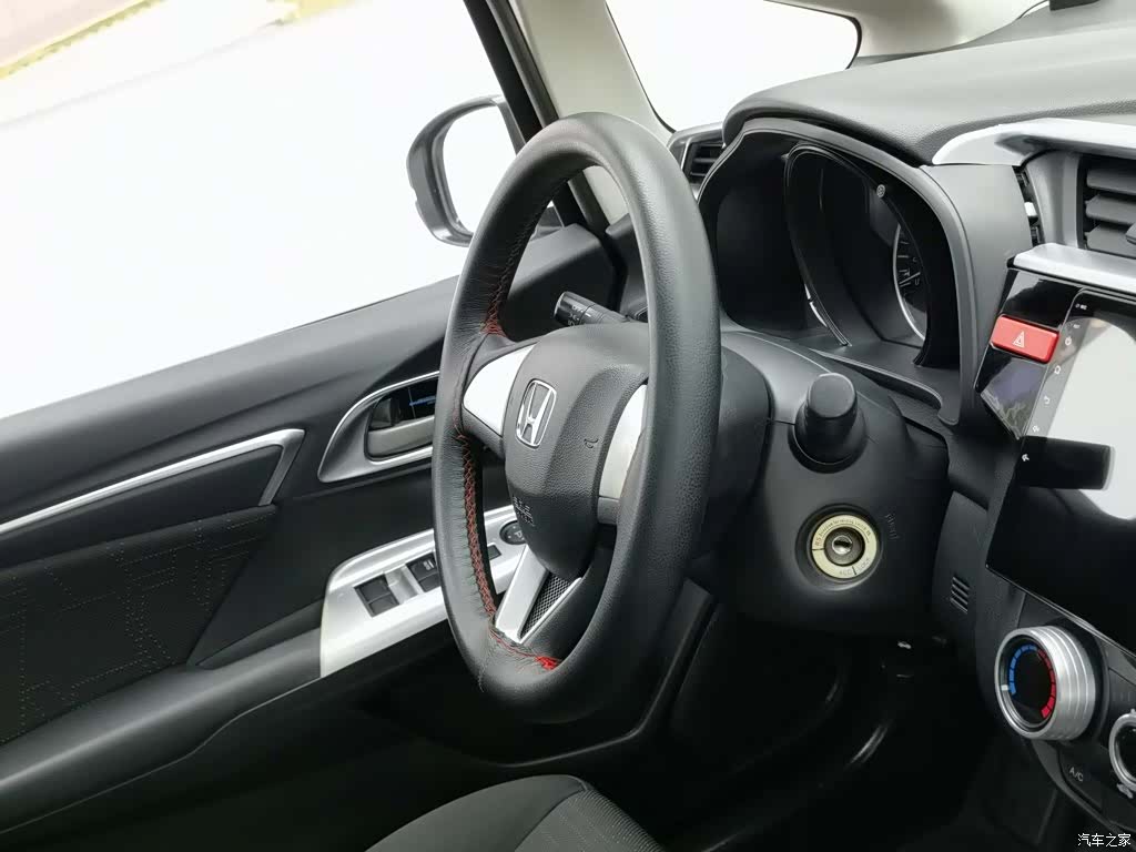 Honda Fit, 2017 22