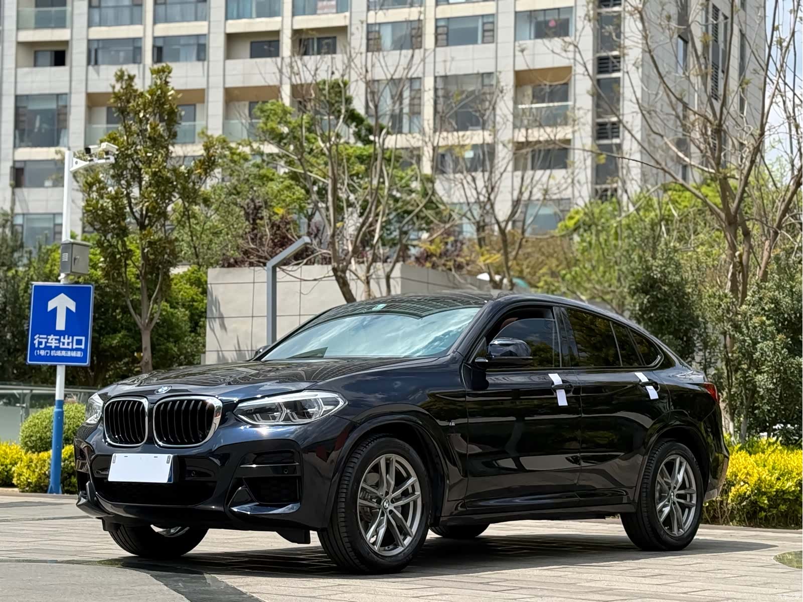 BMW X4, 2019 1