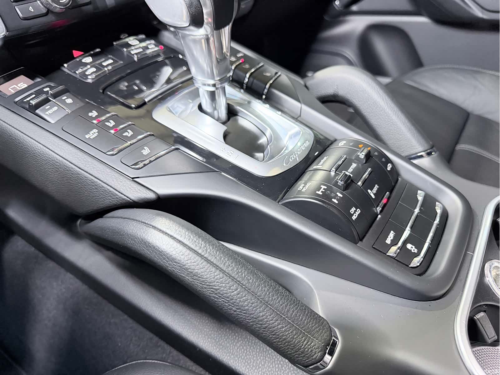 Porsche Cayenne, 2013 10
