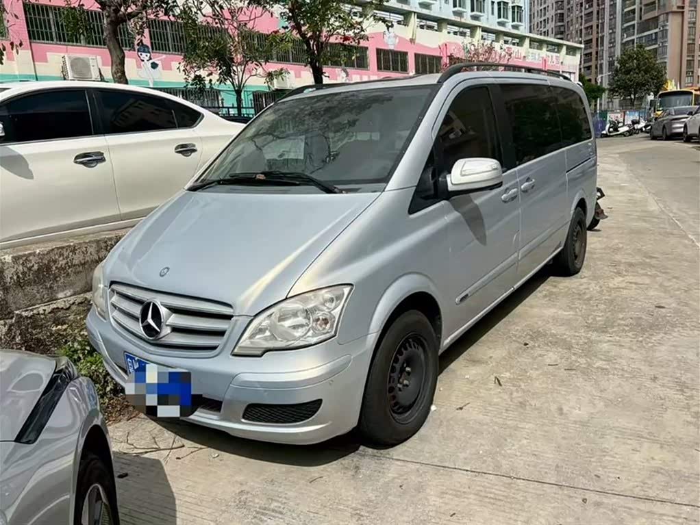 Mercedes-Benz Viano