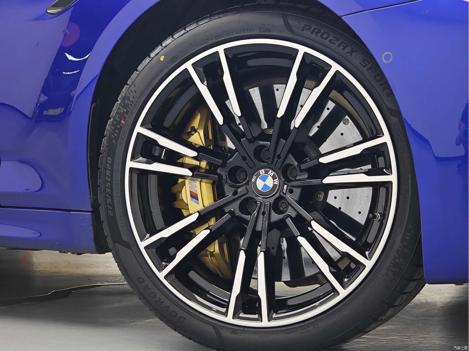 BMW M5, 2018 35