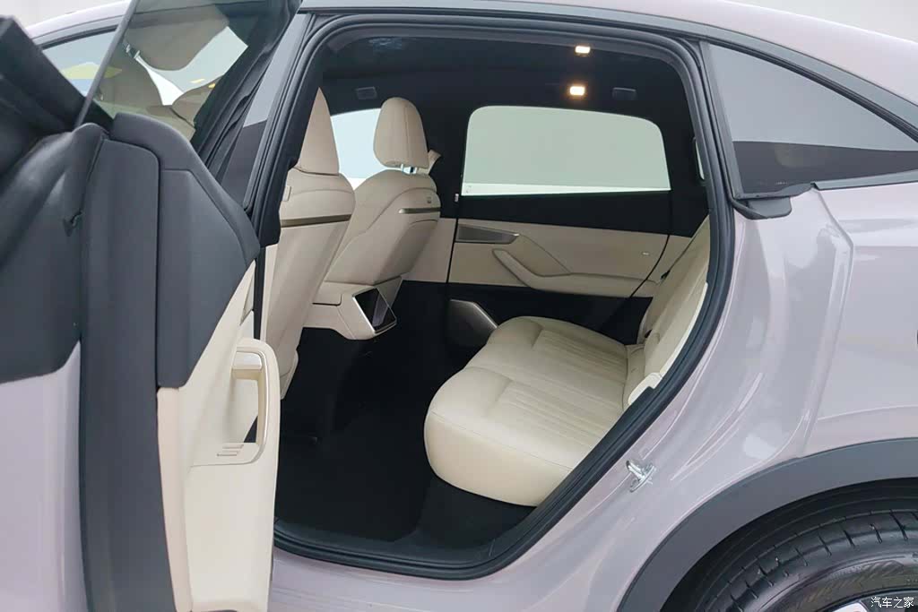 NIO L60, 2025 11