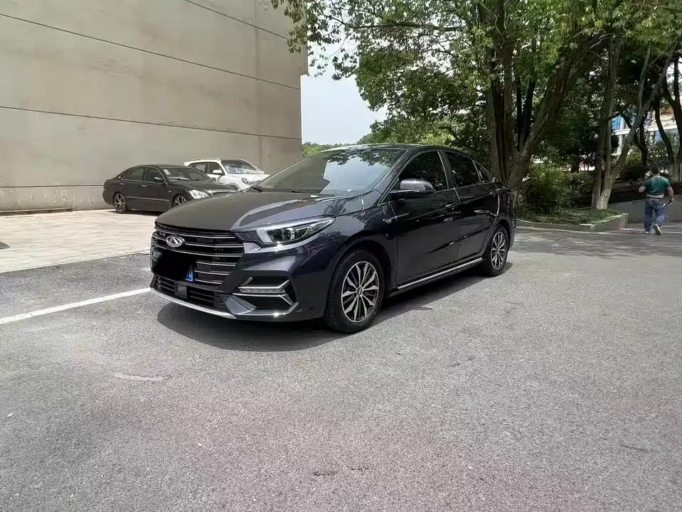 Chery Arrizo 5 PLUS