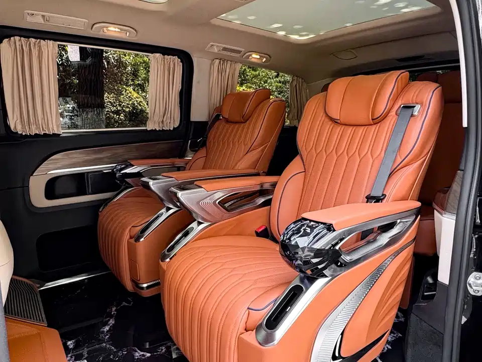 Mercedes-Benz V-class