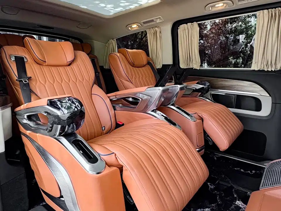 Mercedes-Benz V-class