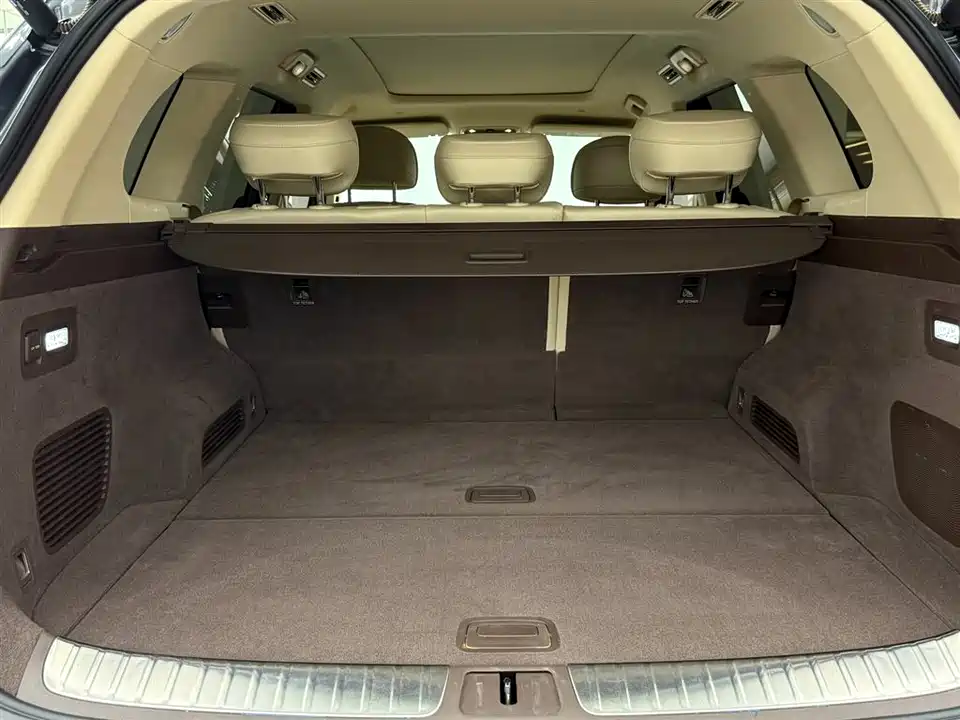 AITO Ask the world M7