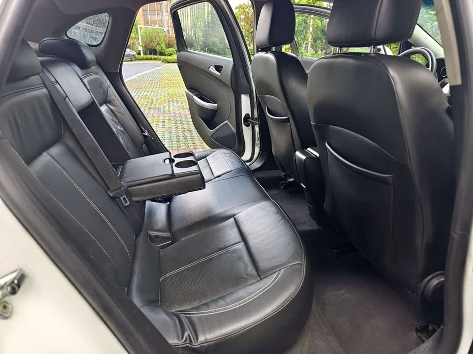 Buick Yinglang Buick Yinglang