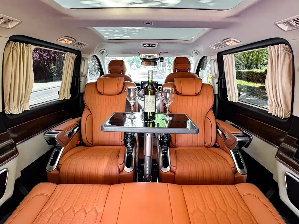 Mercedes-Benz V-class