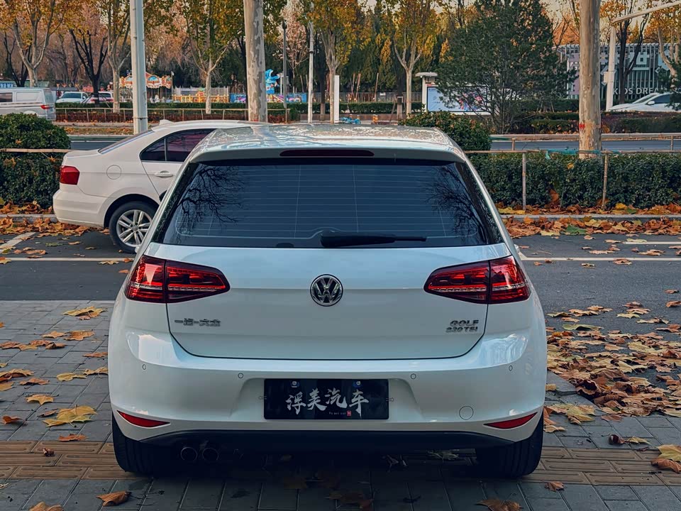Volkswagen golf