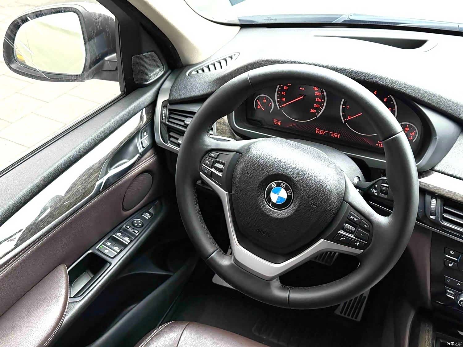 BMW X5, 2014 6