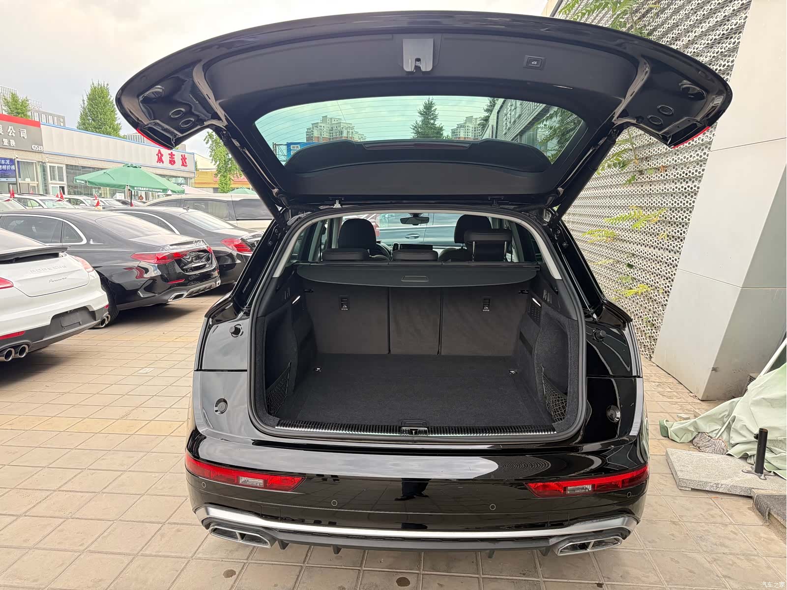 Audi Q5L, 2024 13