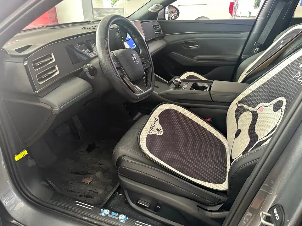 BYD Qin L