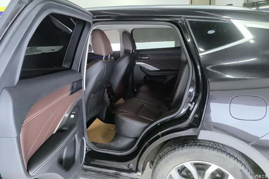 WEY VV6, 2019 11