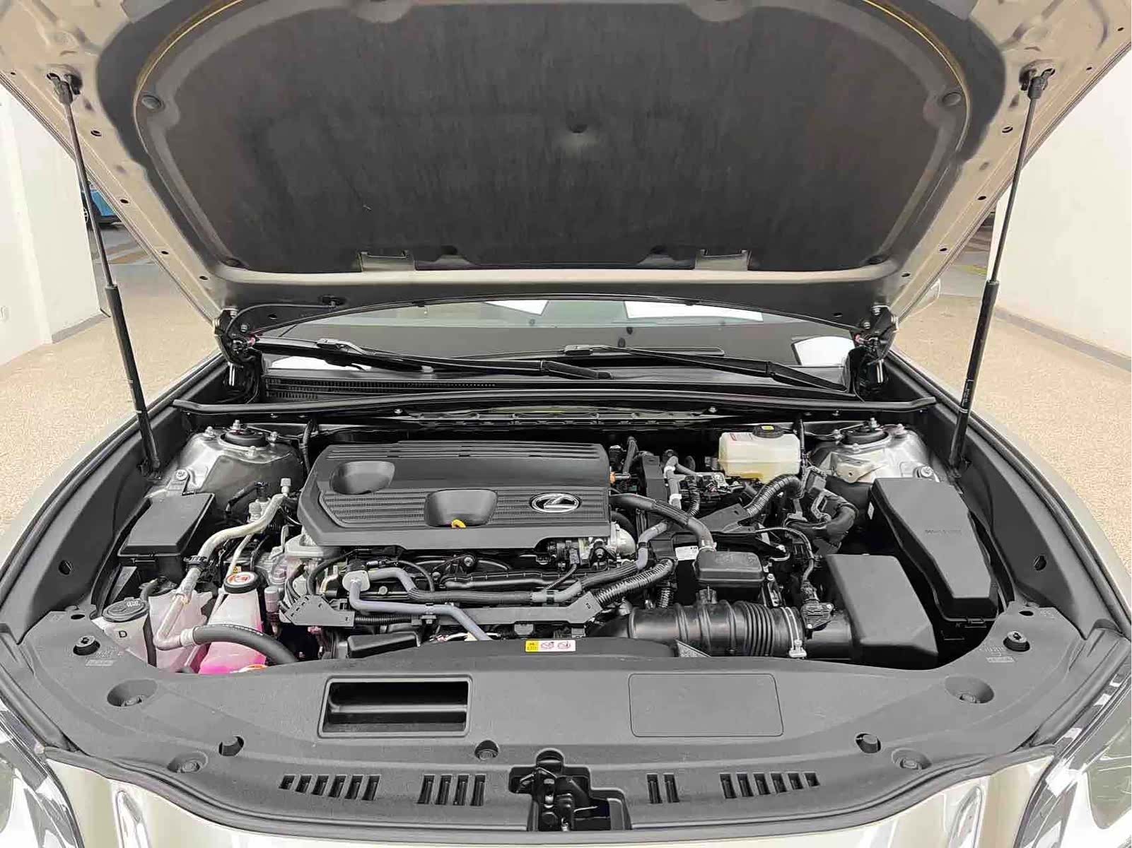 Lexus ES, 2024 24