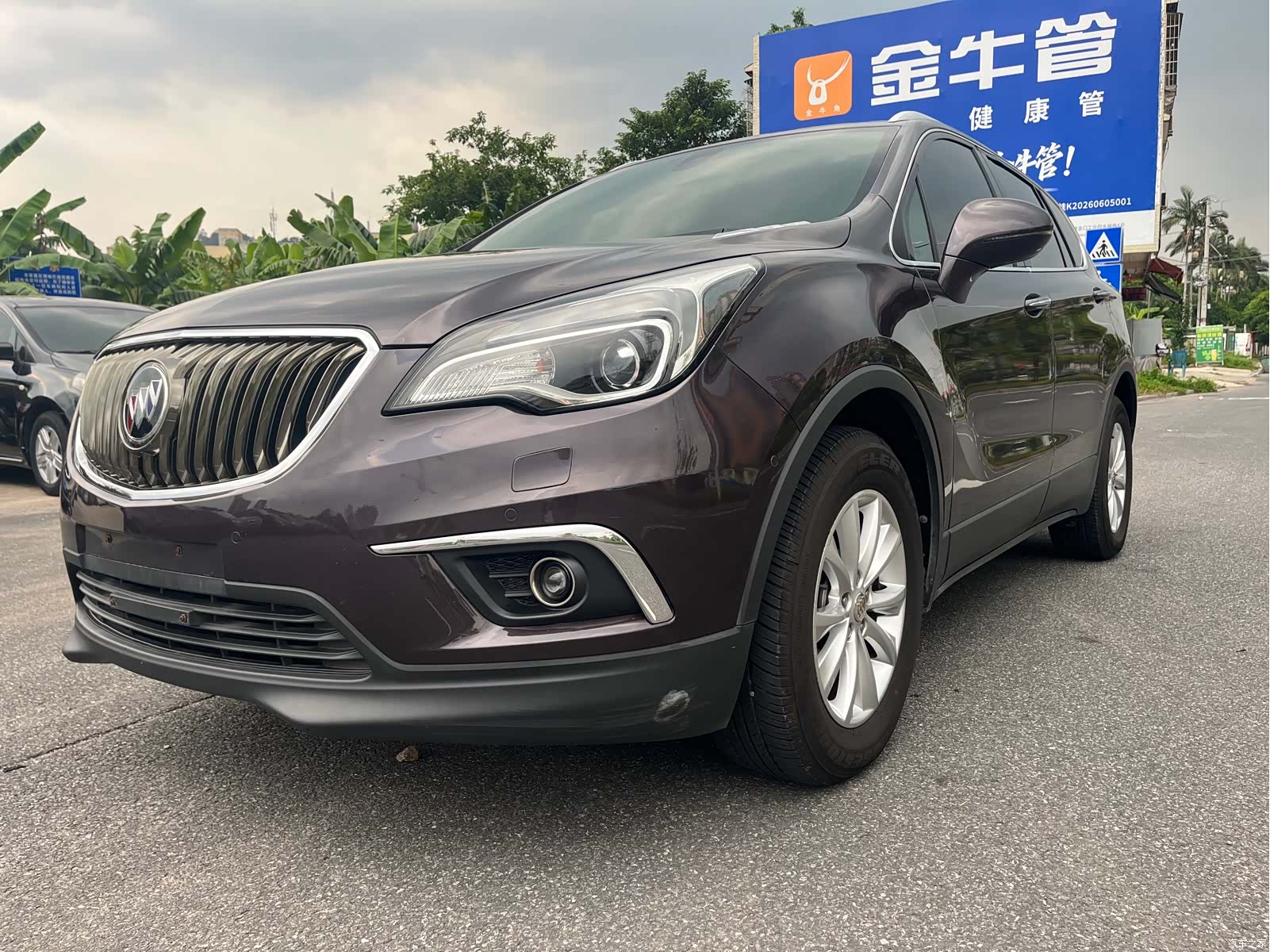 Buick Envision Plus, 2015 1