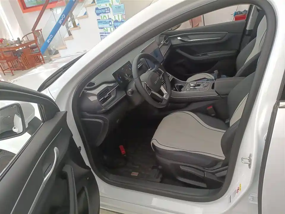 BYD Destroyer 05 BYD Destroyer 05